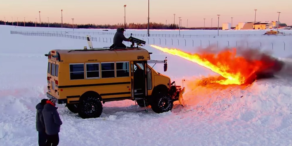 Kendine Has Yöntemleriyle Zorlu Kış Şartlarını Çerez Niyetine Götüren 15 Karla Mücadele Ustası