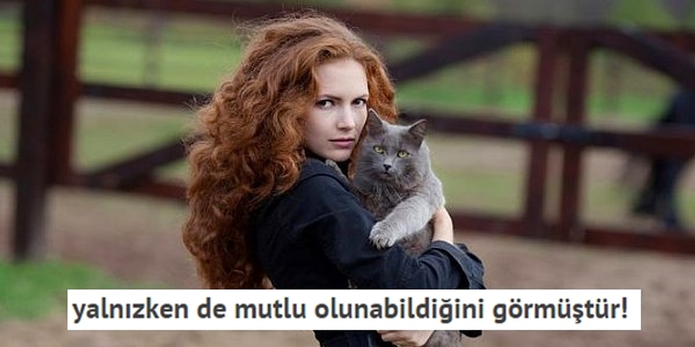 Güzel ve Zeki Kadınların Yalnız Olmasının Ardındaki 13 Mantıklı Sebep