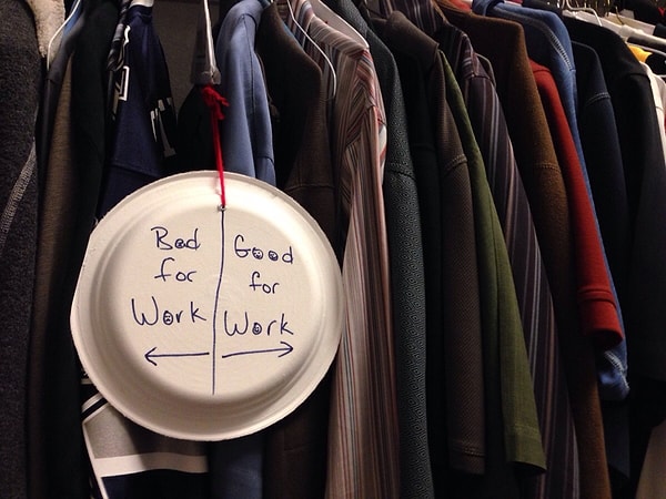 2. Его жена думает, что он тупой