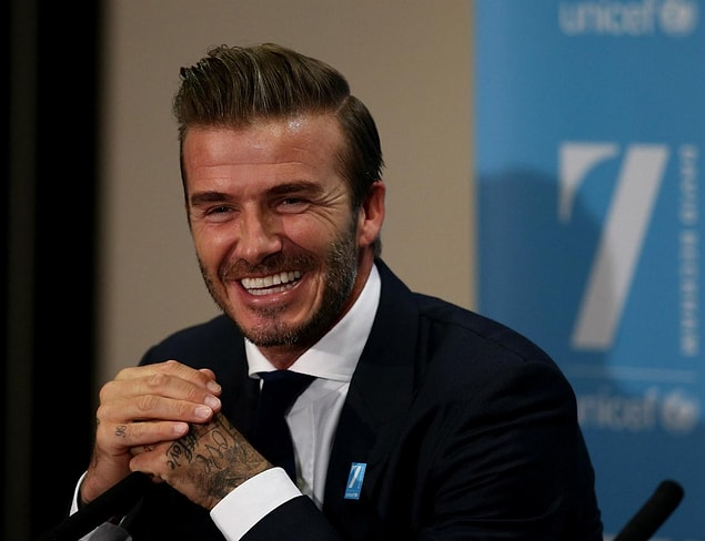Mail adresi hack'lenen David Beckham'ın ortaya çıkan mail'lerinde çeşitli kurum, kişi ve olaylar hakkındaki sözleri ve tavırları İngiltere'de gündeme damga vurdu.