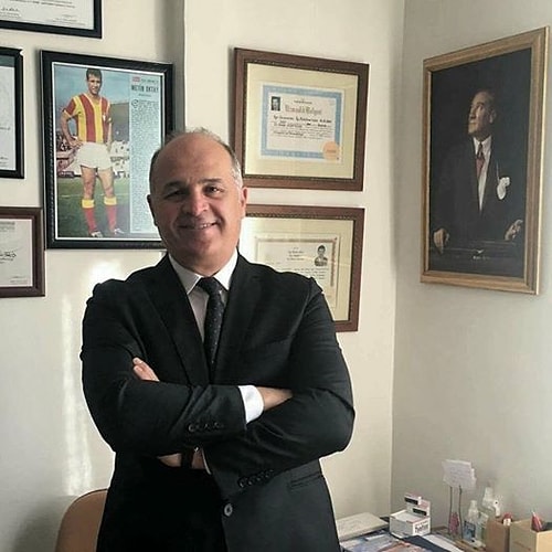 Meslektaşım olayı sosyal medyada yazmış. Bu davranışın abartılacak bir yanı olmadığını düşünüyorum. Her meslektaşım böyle bir durum karşısında bu davranışı gösterebilir.