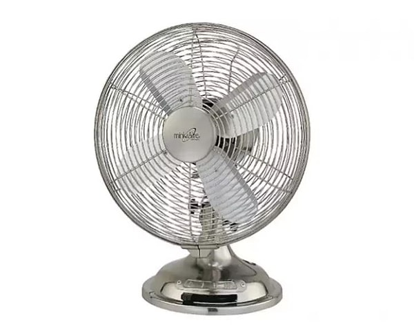 10. Не сушите лак с помощью вентилятора