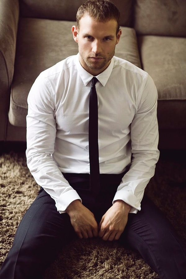 6. Белая рубашка