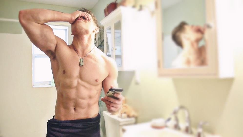 Sevgililer Gününde Bekar Erkek vs Sevgilisi Olan Erkek