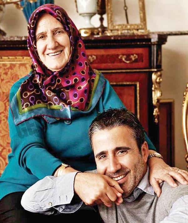 22. Emrah ve annesi Ayten Erdoğan