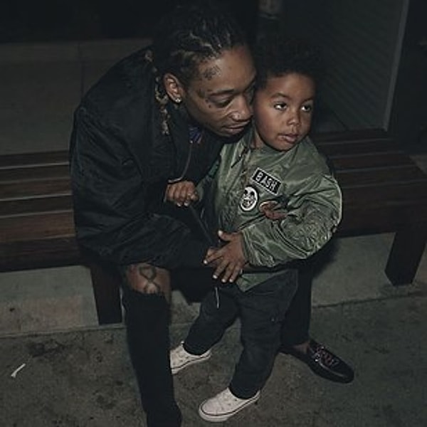 11. Сын Уиз Халифа и Эмбер Роуз — Себастьян