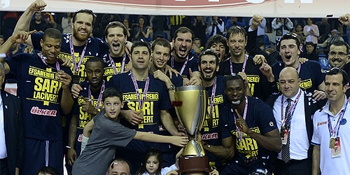 Eskişehir ve Bursa'da Şampiyon: Fenerbahçe