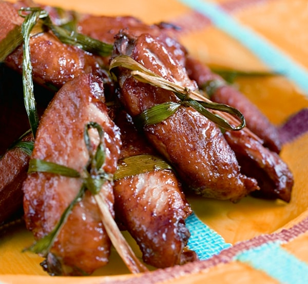 9. Куриные крылышки в сливовом маринаде