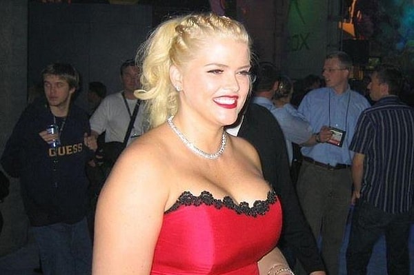 9. Anna Nicole Smith