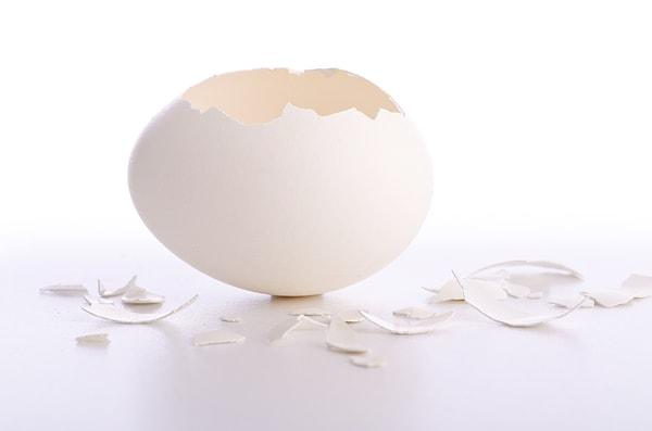 Yumurta kabukları günlük ihtiyacımızı karşılayabilecek kalsiyum kaynaklarıdır.