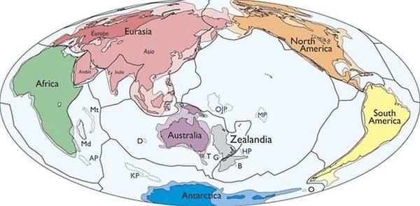 Yüzde 94'ü suyun altında bulunan Zelandiya'nın suyun üstende kalan kısmında yalnızca birkaç ada ve üç büyük kara parçası bulunuyor: Yeni Zelanda'nın Kuzey ve Güney adaları ile Yeni Kaledonya.