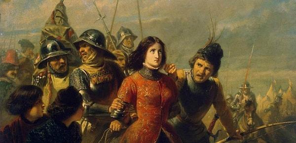 Engizisyon Jeanne d'Arc'ı dinsizlikle suçluyordu.