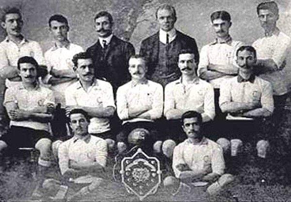 1. Türkiye’de ilk futbol maçı İzmir’de İngilizler arasında oynandı.