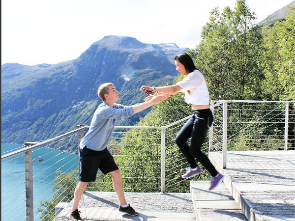 7. Сейчас парочка осела в Сиднее, где Леони работает блогером, а Маттиас видеомонтажером, так что их возможности путешествовать несколько уменьшились.