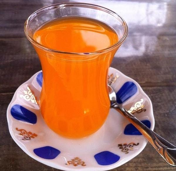 1. Bir kere sınırsız bir şekilde oralet içmek. Baba her çay söylediğinde, "Bi de çocuk için oralet" diye sipariş verirdi çay ocağına.