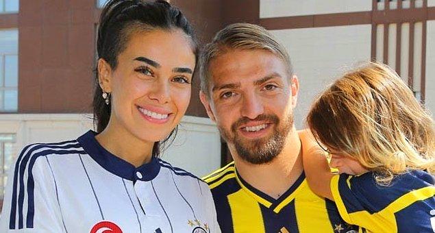 Türk magazin dünyasının şüphesiz ki en olaylı çifti Caner Erkin ve Asena Atalay 2010 yılında evlenmiş, bir de çocukları olmuştu.
