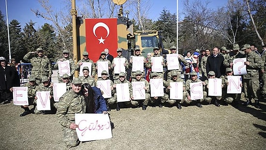 Yemin Törenine Gelen Sevgiliye Evlenme Teklifi!