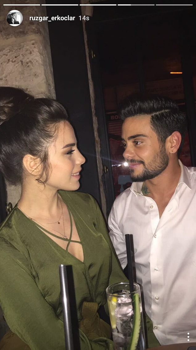 Umarız birbirinize sonsuza dek böyle aşkla bakarsınız! 😍