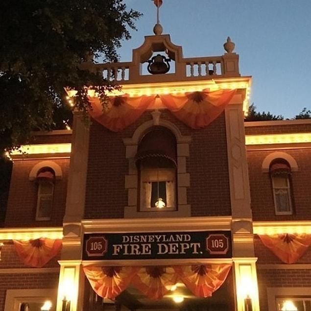4. Walt Disney still haunts his firehouse apartment on Main Street at Disneyland.
