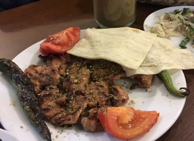 9. Sadrazam Mahmut Et Lokantası
