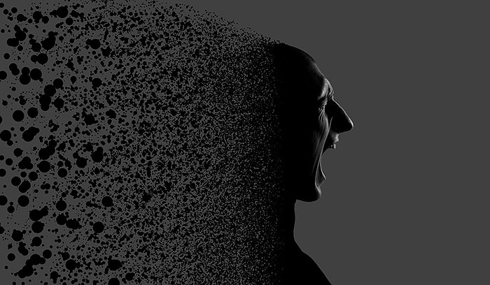 50% людей хотя бы один раз сталкивались c деперсонализацией - ощущением, что ваше тело не принадлежит вам