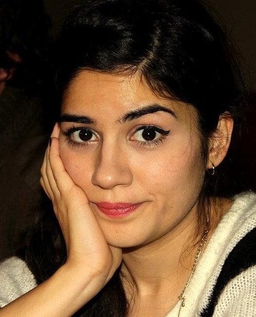 Zeynep Çamcı & Amelie(Audrey Tautou)