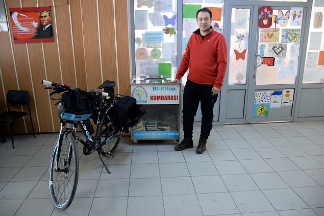Bitlis'teki Köy Çocuklarının 'Bisikletli' Kütüphanecisi Hakan Yücel ile Tanışın!