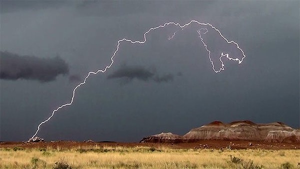5. Молния не бьет в одно и то же место дважды