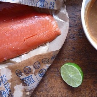 10. Глазированный в мисо лосось