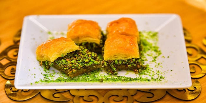 Her Katında Lezzet Patlaması Yaratan Bir Klasik: Baklava Tarifi