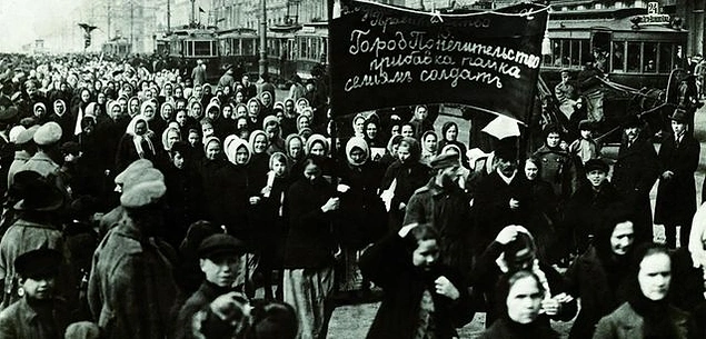 1917'de Rus emekçi kadınlar