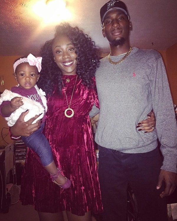 В Инстаграм это фото набрало 15.000 лайков, что по-настоящему удивило Шарану и Аарона.