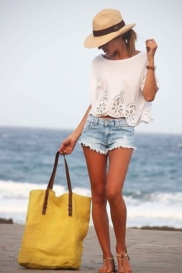 14. Ваш гардероб делится на "рабочую одежду" и "одежду для отдыха".