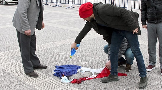 Hollanda Bayrağı Diye Fransa Bayrağı Yaktılar!