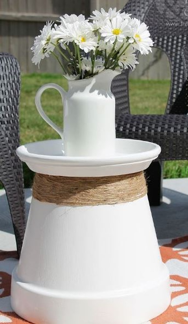 8. Мини-столик