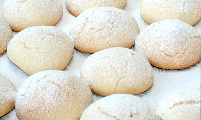 Tüm Zamanların En Klasik Tarifi Un Kurabiyesi Nasıl Yapılır?