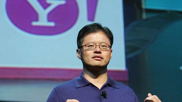 9. Джерри Янг отказался от 44 млрд. долларов Microsoft