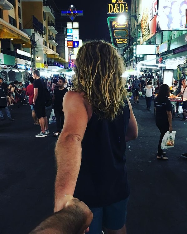 8. "Закончилось наше путешествие в Бангкоке"