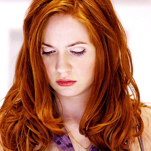 "Doctor Who"da izlediğimiz Karen Gillan ve Peter Capaldi, dizinin cast'ında yer almadan önce 2008 yılında da dizide yer almışlar.
