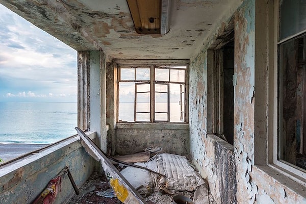 6. Вид на Черное море