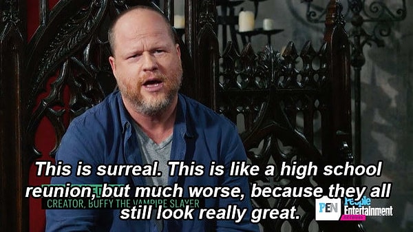 2. Создатель шоу Джосс Уидон наиболее точно описал всю ситуацию: "Это нереально. Словно встреча выпускников, только гораздо хуже, потому что они все выглядят превосходно".