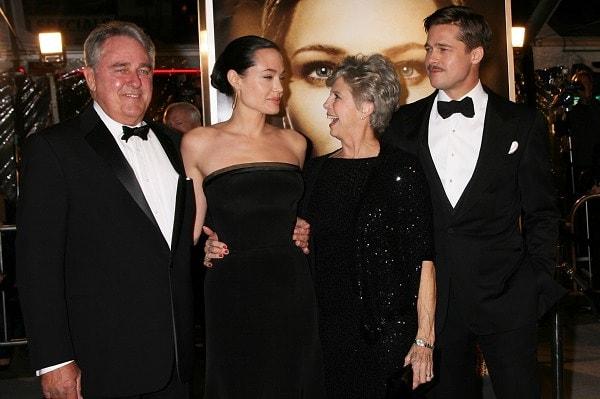12. Angelina Jolie ile Brad Pitt'in annesi hiç ama hiç anlaşamıyordu!