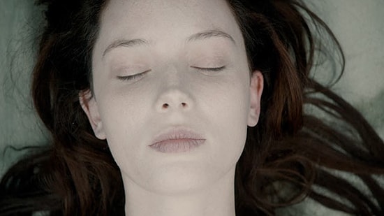 Onların Gördüklerini Kimse Görmedi, Siz de Korkunun Yeni Yüzünü Görmeye Hazır Olun: Otopsi