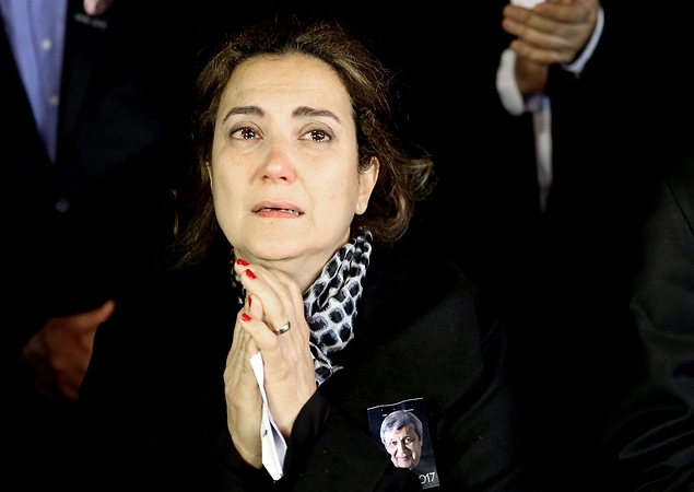 Yeşilçamın Emektar Sanatçısı Halit Akçatepe Son Yolculuğuna Uğurlandı Yeşilçamın Emektar Sanatçısı Halit Akçatepe Son Yolculuğuna Uğurlandı