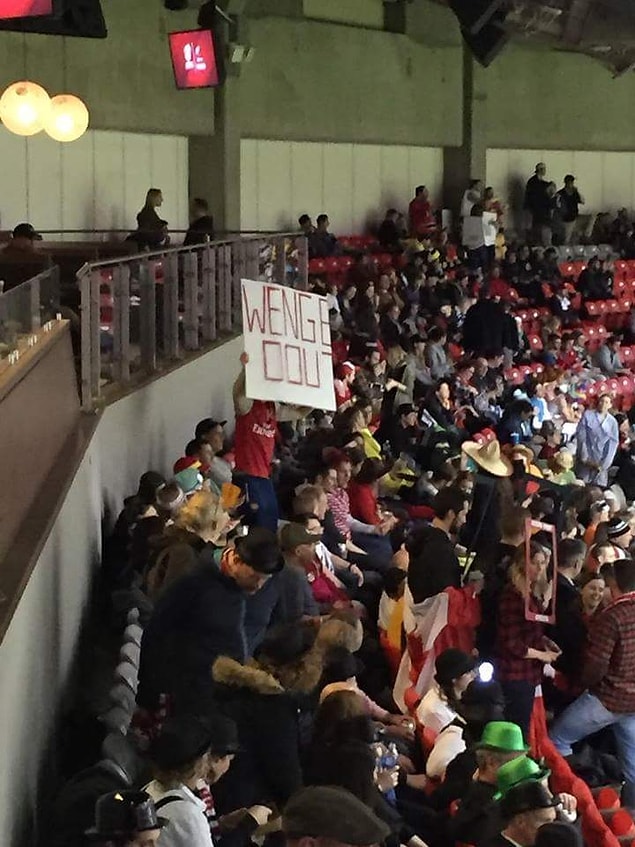 9. Kanada'da bir rugby maçı