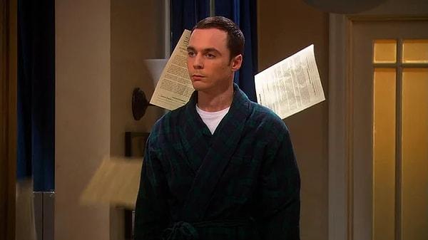 56. "The Big Bang Theory"nin yıldızı Sheldon’ı canlandıran Jim Parsons, "HIMYM" dizisinin Barney Stinson rolü için seçmelere katılmış.