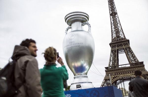 12. 2016 yılında Fransa'da düzenlenen son Avrupa Futbol Şampiyonası'nı hangi ülke kazanmıştır?