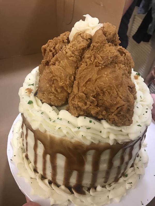 8. А это торт из картофеля и курицы: