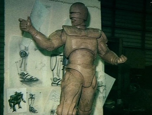 4. Из-за костюма Робокопа чуть не сорвался весь фильм