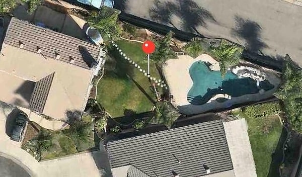 12. Может, мороженое? Что-то, что вы, возможно, лизали...